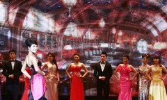 Top 20 Imiss Thăng Long lộng lẫy trong dạ tiệc hoàng cung