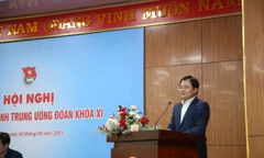 Anh Nguyễn Anh Tuấn, Ủy viên T.Ư Đảng, Bí thư thứ nhất T.Ư Đoàn, Chủ tịch T.Ư Hội LHTN Việt Nam thông tin nhanh kết quả Đại hội Đảng toàn quốc lần thứ XIII.