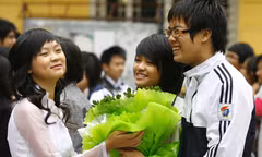 Giáo viên phải nắm bắt được tâm lý của học trò, qua đó quan tâm hơn đến giáo dục nhân cách