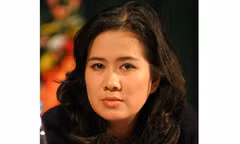 Trong đám đông thiếu một anh hùng