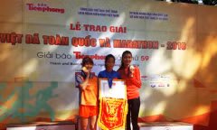 Hạnh và đồng đội “nhí” bảo vệ thành công HCV đội nữ trẻ tại giải việt dã toàn quốc và marathon giải báo Tiền Phong lần thứ 59 – 2018