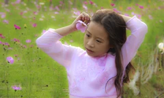 Dự thi ảnh: Xuân về bên cửa sổ