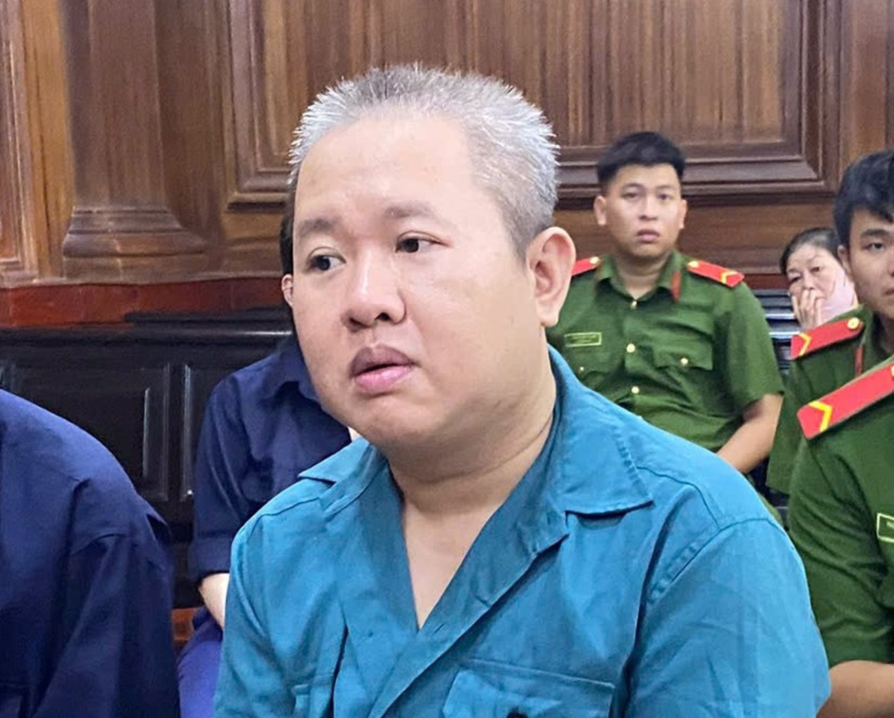 Phan Hoàng Phương tại phiên tòa ngày 30/7. z6855209130582-443ff98c04c5cbc6ab3927321669be84.jpg