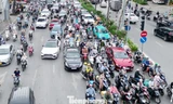 Hà Nội thí điểm cấm xe máy chạy xăng theo giờ tại 9 phường từ 1/7/2026