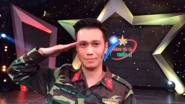MC 'Chúng tôi là chiến sĩ' và những dấu hỏi về đời tư
