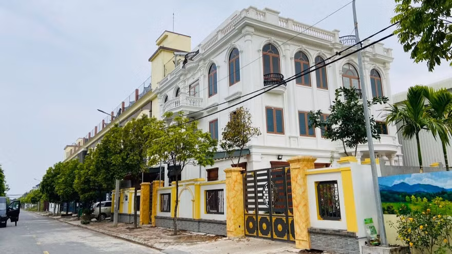 Thanh tra vạch sai phạm cụm công nghiệp làng nghề Hà Nội 'mọc' nhiều biệt thự