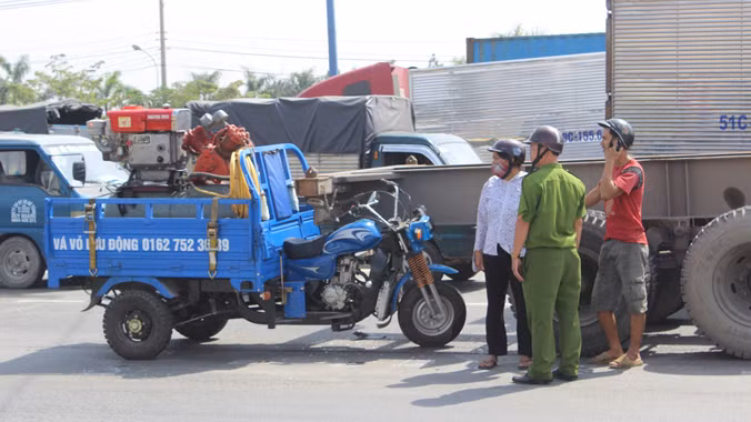 Hiện trường vụ tai nạn. Ảnh: Đông Sơn.