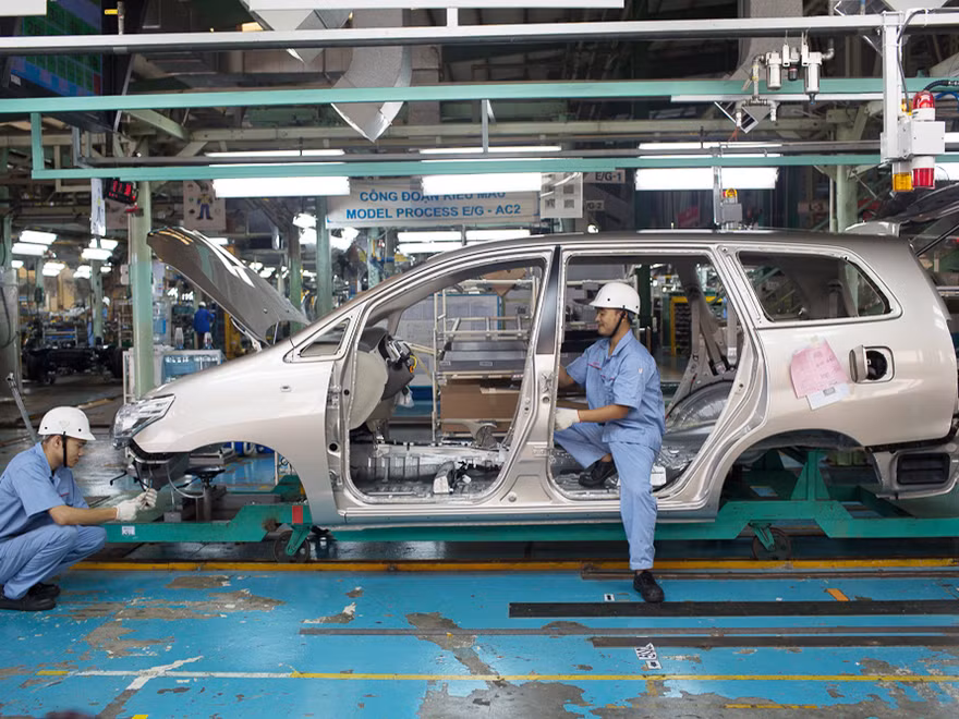 Do ảnh hưởng của dịch COVID-19, Toyota Việt Nam đã tạm ngừng sản xuất từ ngày 30/3