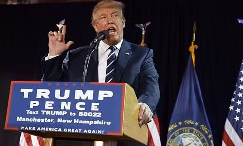 Ứng viên tổng thống Mỹ đảng Cộng hòa Donald Trump hôm qua phát biểu tại buổi vận động tranh cử ở Manchester. Ảnh: AP.