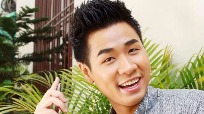 Nguyên Khang chê chân dài, Ưng Hoàng Phúc tưởng mình là huyền thoại