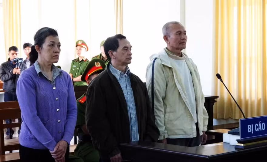 3 bị cáo tại phiên tòa