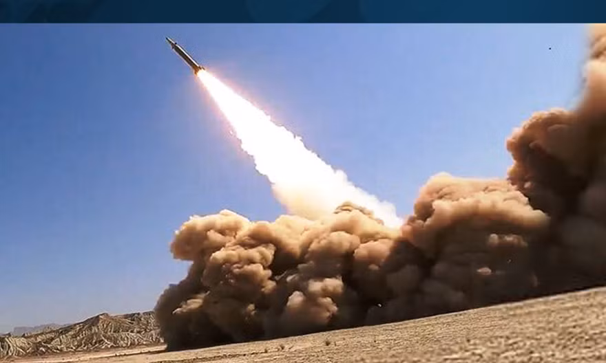 Iran bất ngờ phóng tên lửa đạn đạo vào lực lượng Mỹ ở Trung Đông, căng thẳng bùng phát trở lại