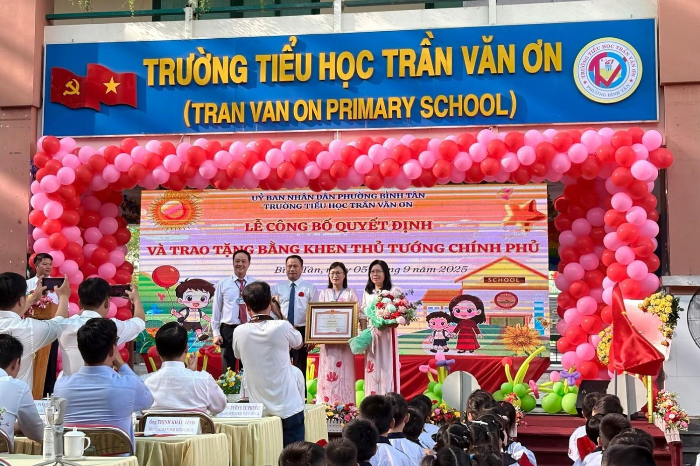 tran-van-on.jpg