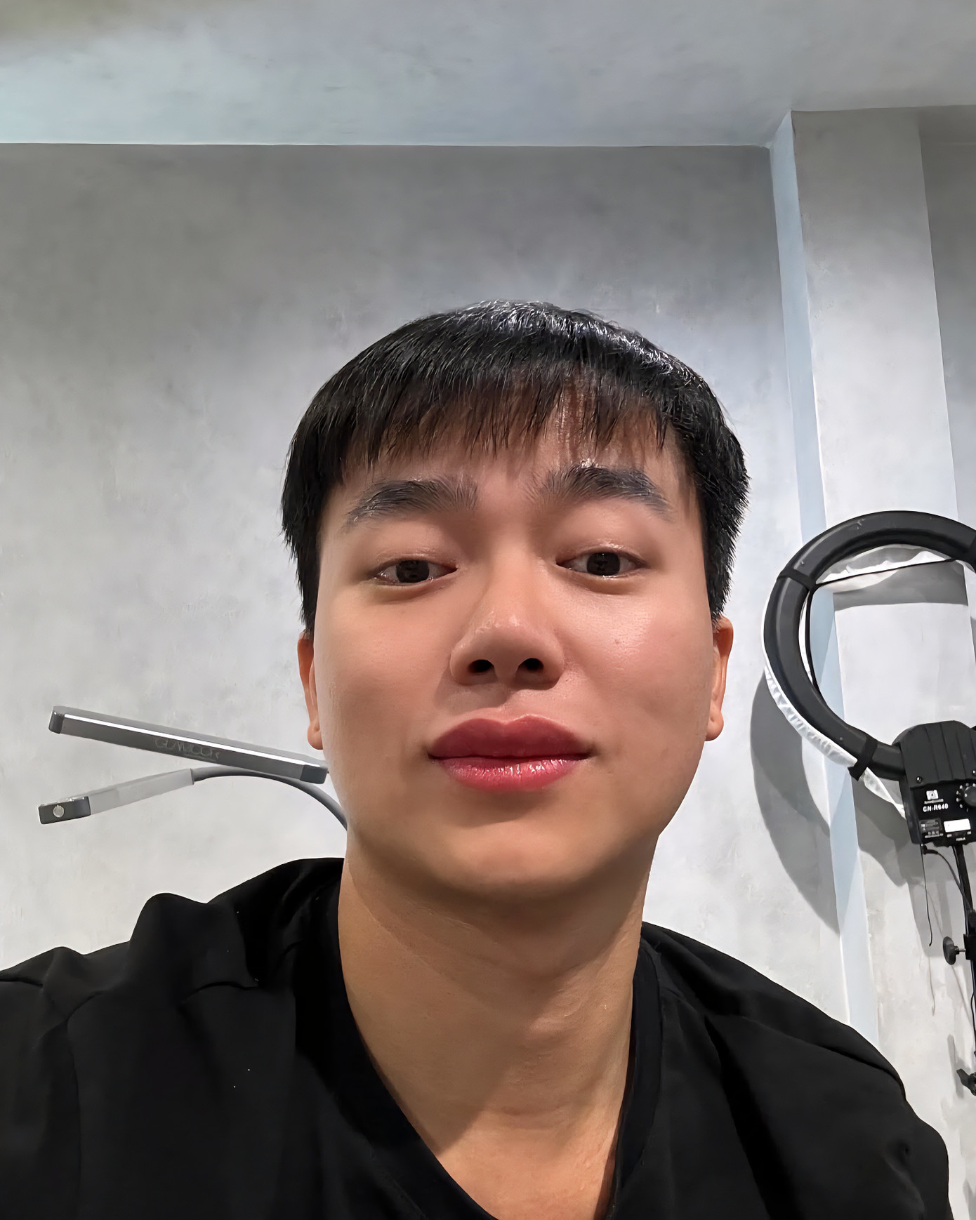 Bờ môi "đầy đủ" của Bùi Công Nam ngày Tết như dấu hiệu của một năm trọn vẹn. bui-cong-nam-baby-nam-1.jpg