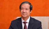 Trăn trở của Bộ trưởng Giáo dục về lương, phụ cấp, chính sách thu hút người tài