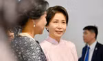Chiếc áo dài Phu nhân Tổng thống Hàn Quốc mặc và lời đặt hàng đặc biệt