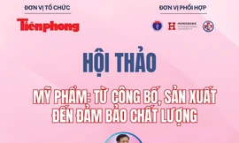 Các chuyên gia tại phiên thảo luận: "Minh bạch thị trường giúp doanh nghiệp phát triển"