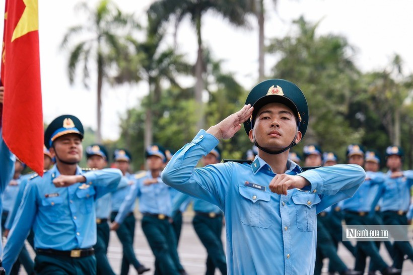 nguyen-huu-thang.jpg