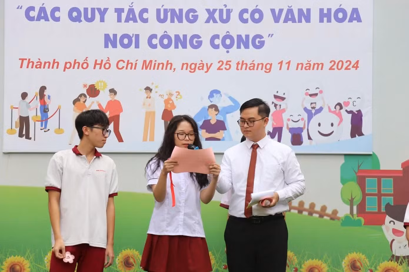 thay-huy-van.jpg