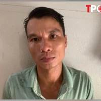 HÌNH SỰ: Chân dung kẻ chuyên lên mạng dụ dỗ trẻ em 'làm chuyện người lớn'