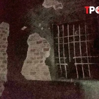 HÌNH SỰ: Lý do nam thanh niên bị người tình đồng giới đốt nhà, đuổi chém giữa đêm khuya