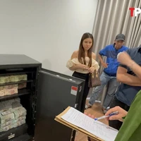 HÌNH SỰ: Nhà hàng cho 200 tiếp viên nữ đi khách từ 5 đến 10 triệu/đêm