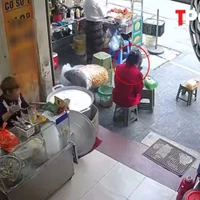 NÓNG 16/1: Nhân viên quán cháo sườn ở Hà Nội bị tố hành hung khách