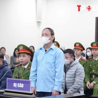 NÓNG 14/1: Bị cáo buộc nhận hối lộ gần 25 tỷ, cựu chủ tịch nhà xuất bản Giáo dục khai gì?