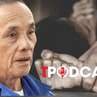 HÌNH SỰ: Thấy bé gái 4 tuổi chơi một mình, cụ ông giở trò đồi bại