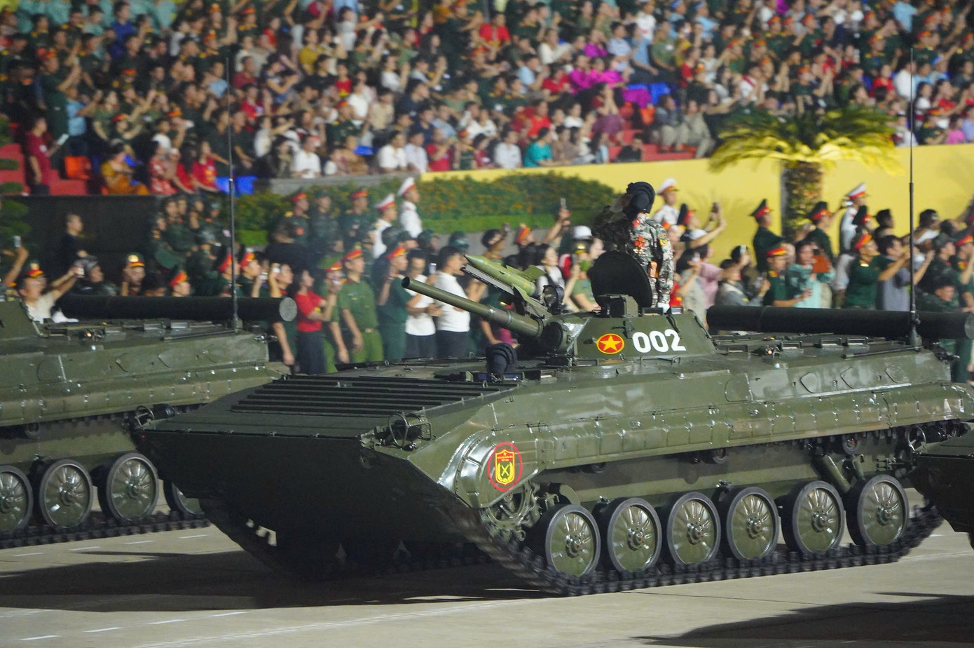 b-9.jpg