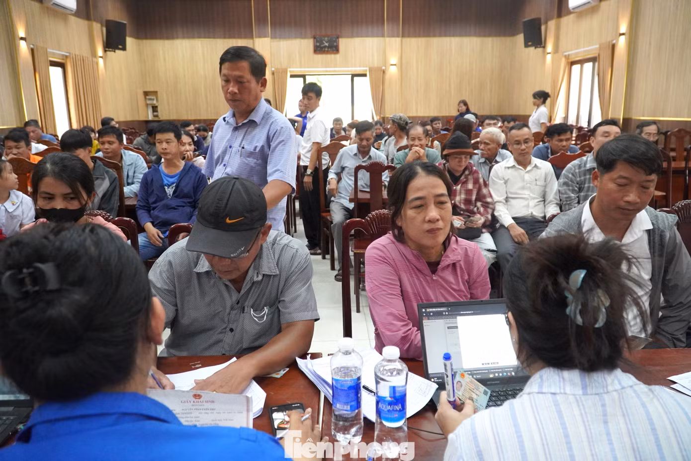 tp-nhan-tien-12.jpg