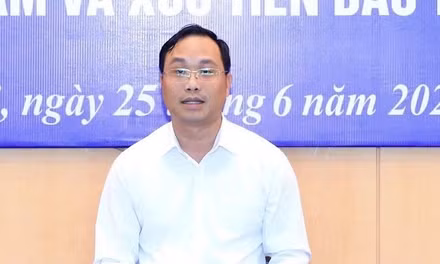 Người phát ngôn UBND TP Hà Nội nói về việc cụ bà gần 100 tuổi bị yêu cầu đến trụ sở làm thủ tục hành chính