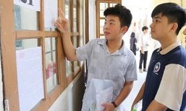  Phụ huynh Hà Nội tiếc nuối vì con đỗ nguyện vọng 3 nhưng không thể đăng ký trường tuyển 'tràn tuyến'