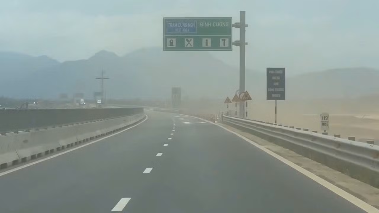 2aoboqxglmzqdbz81gn9qwbss6o2pi10vjnowmny.jpg