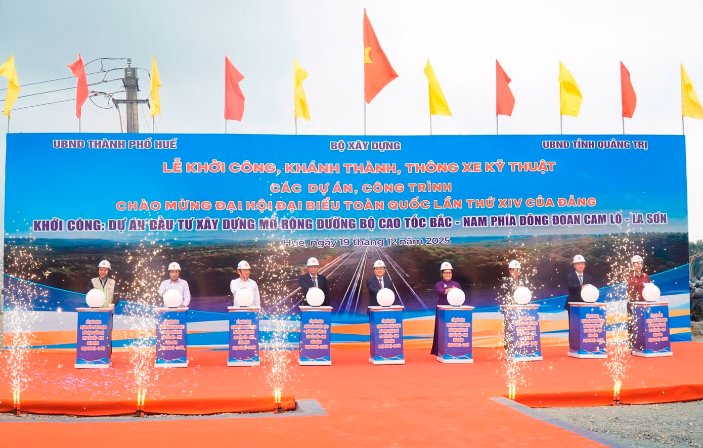khoi-cong-cao-toc-cam-lo-la-son-2.jpg