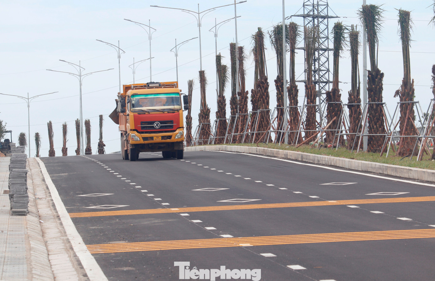 tp-5-duong-cuu-nan-phong-dien-4.jpg