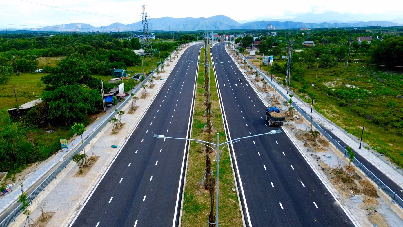 9-1-duong-cuu-nan-phong-dien-2.jpg