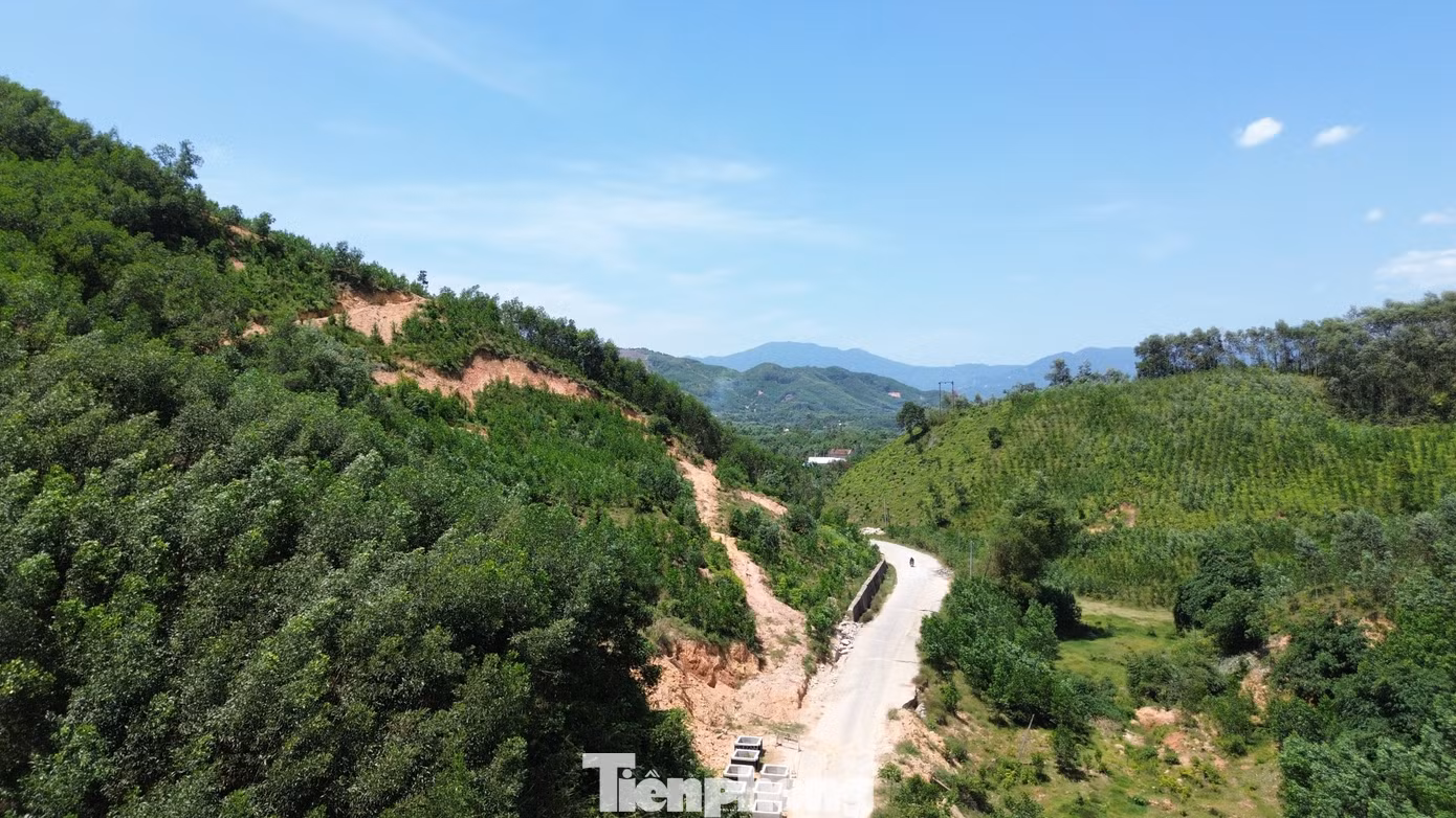 tp-1-sat-lo-long-quang.jpg