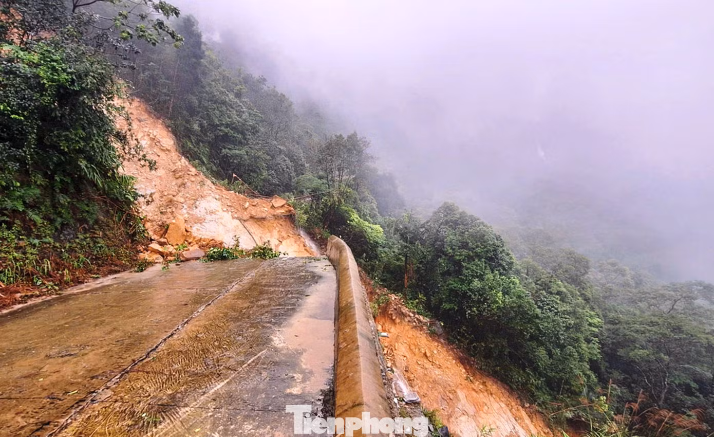 tp-5-khac-phuc-sat-lo-bach-ma.jpg