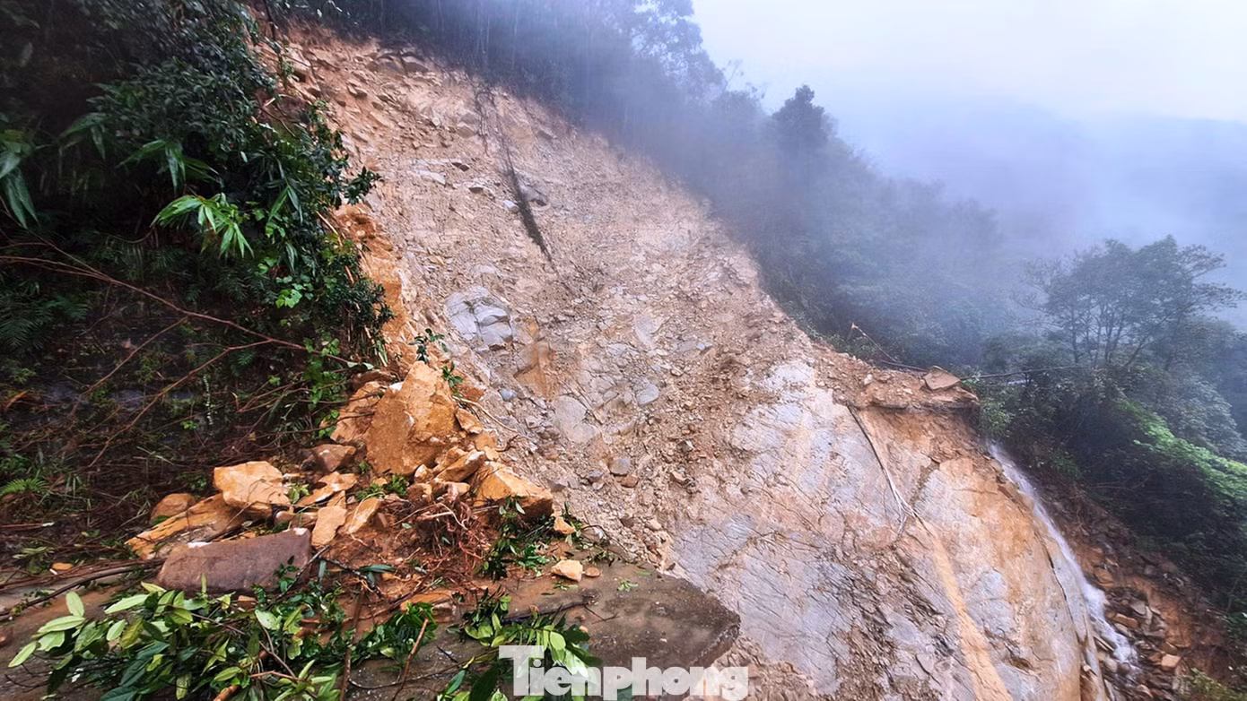 tp-8-khac-phuc-sat-lo-bach-ma.jpg