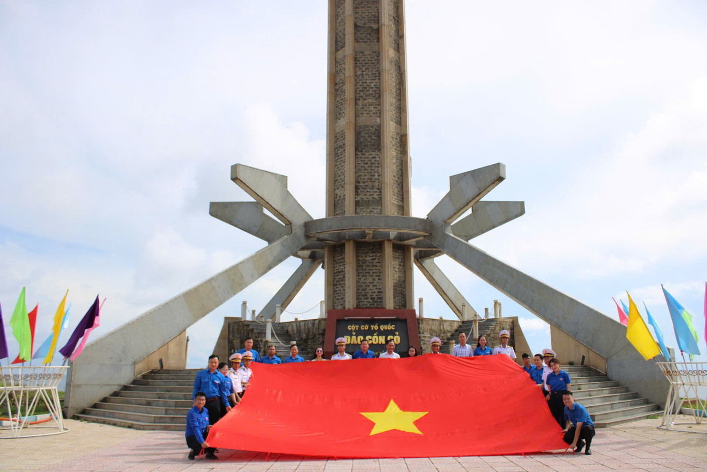 hanh-trinh-bien-dao-que-huong-4.jpg