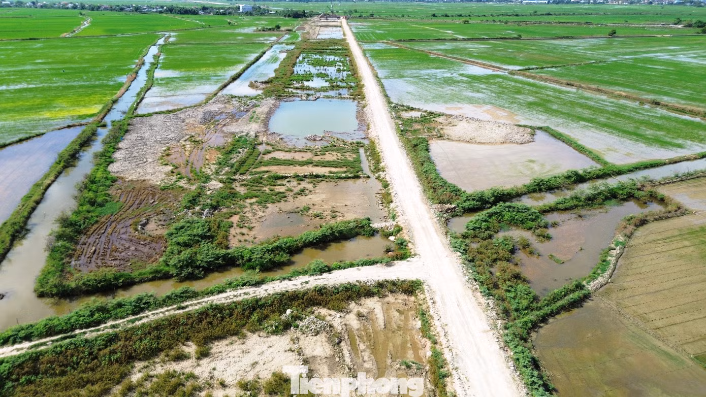 tp-c_5-duong-to-hue-noi-dai-cham-tien-do.jpg
