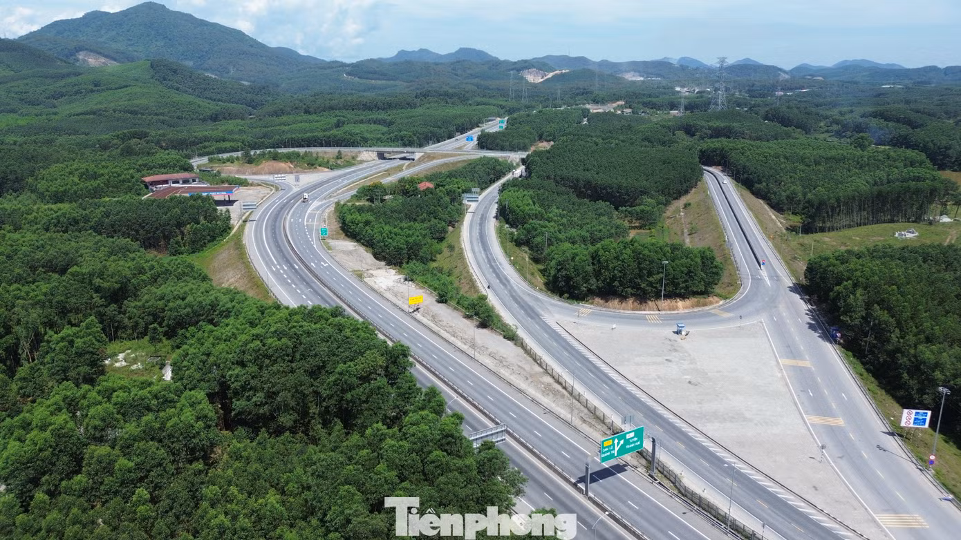 tp-8-du-an-cao-toc-cam-lo-la-son.jpg
