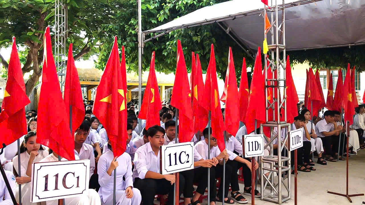 Lễ khai giảng đặc biệt của gần 27 triệu học sinh, giáo viên - Ảnh 27. Lễ khai giảng đặc biệt của gần 27 triệu học sinh, giáo viên - Ảnh 27.