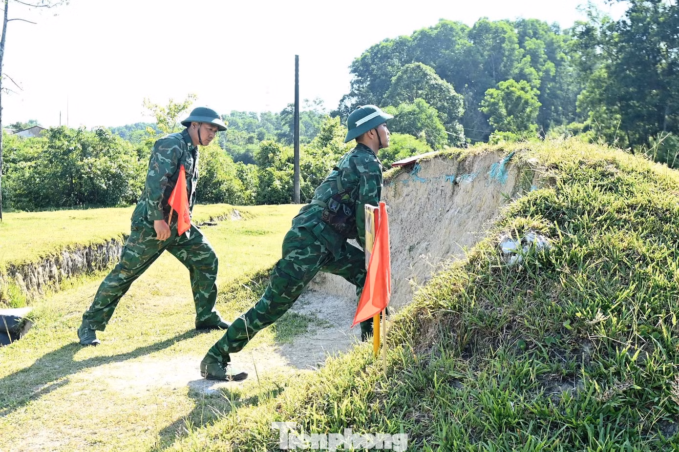 tp-c_1-ba-tieng-no.jpg