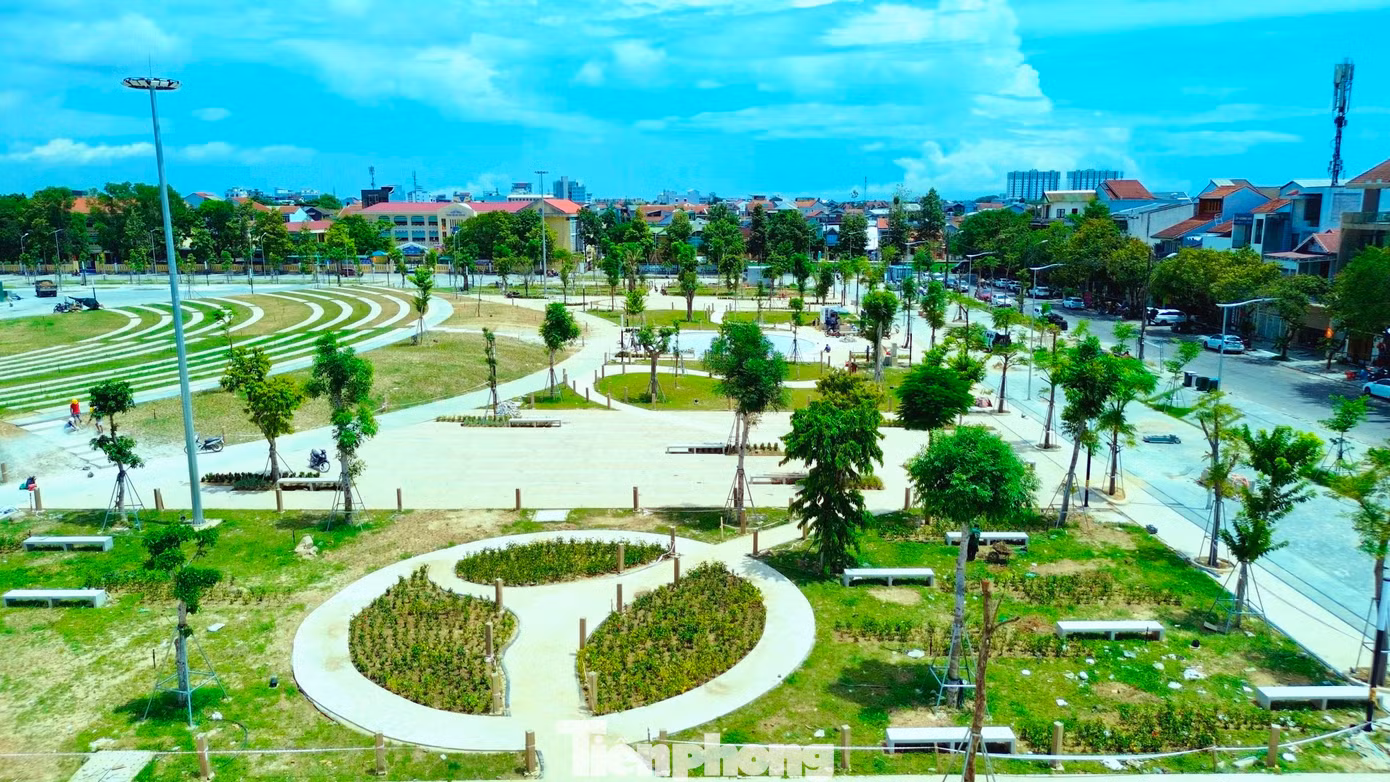 tp-2-quang-truong-van-hoa-the-thao-hue.jpg