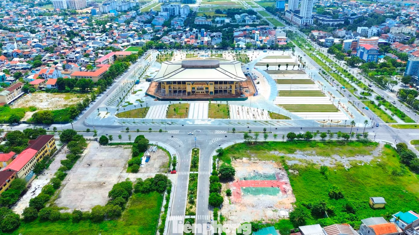 tp-1-quang-truong-van-hoa-the-thao-hue.jpg