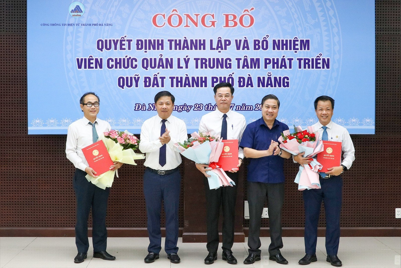 cong-bo-nhan-su-da-nang-8532.jpg