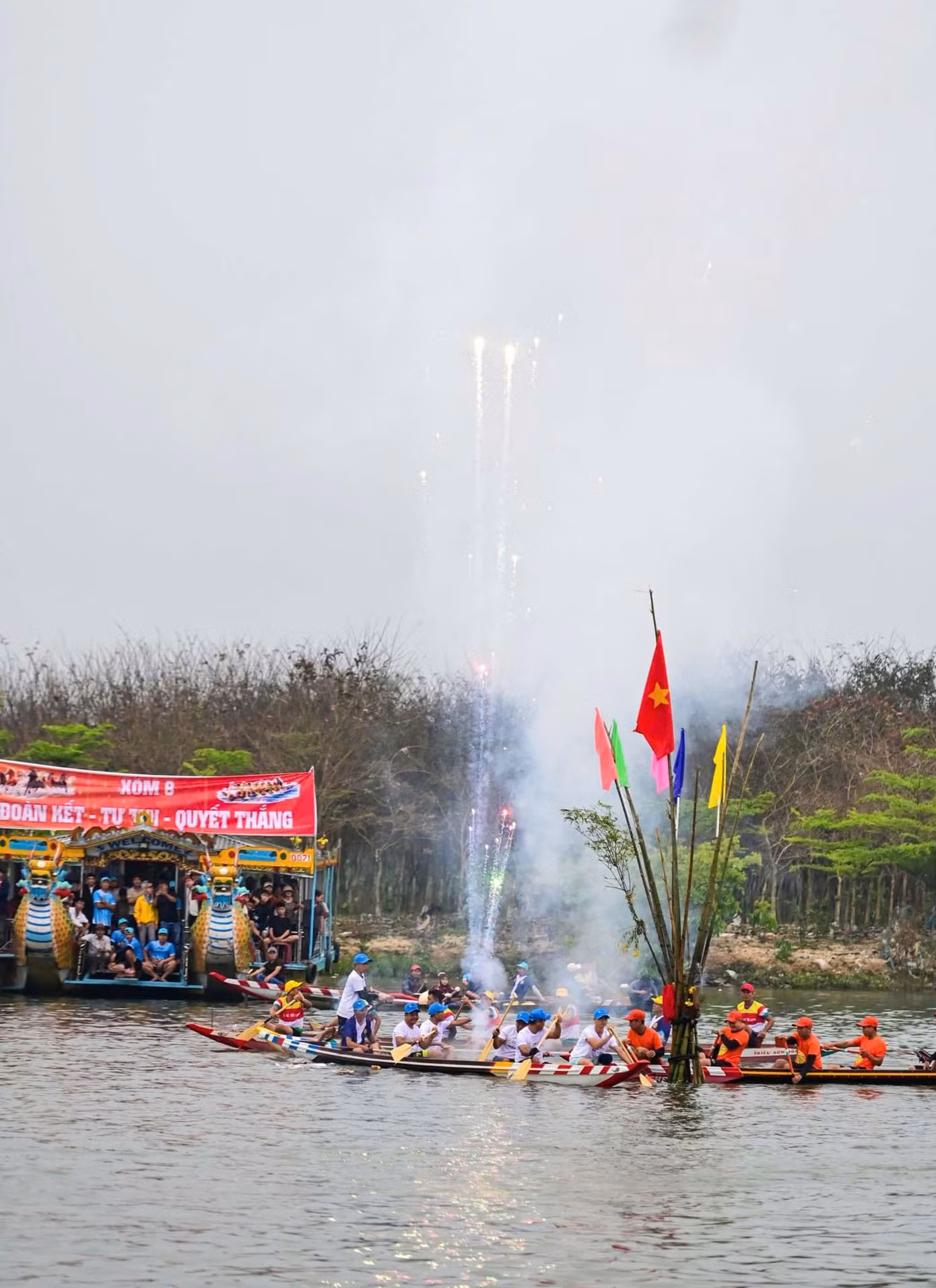 5-dua-ghe-hoa-chau-anh-hoang-hai.jpg
