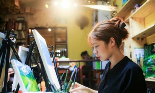 Người trẻ 'bật' cảm hứng sáng tạo thủ công giữa thời đại số 